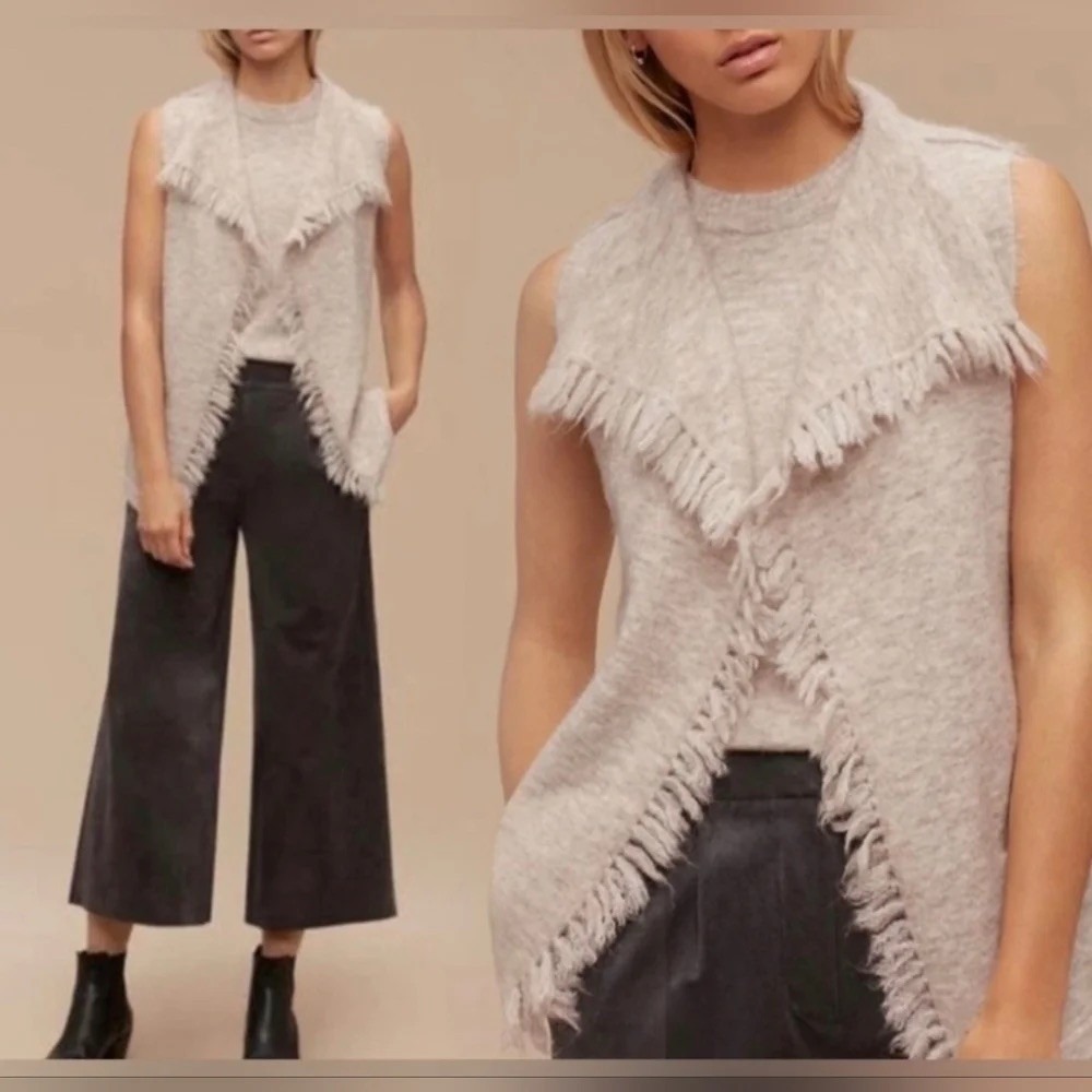 Aritzia‎ Wilfred Free Fringe Sweater Vest Knit Alpaca Wool Blend Beige Gray S